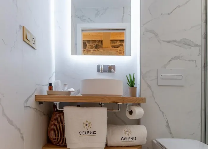 Hcelenis Кальдас-де-Рейес