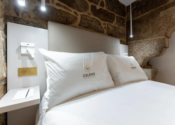 Hcelenis Кальдас-де-Рейес