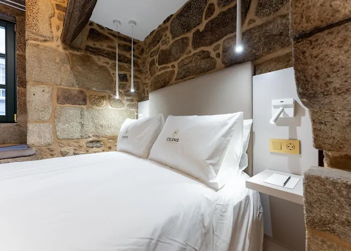 Hcelenis كالداس دي ريس